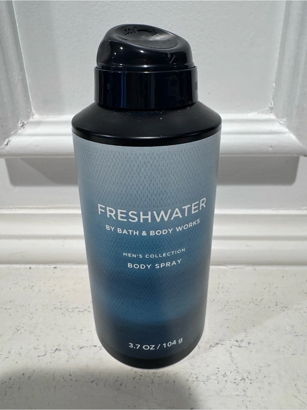 Bath & Body Works Freshwater Body Spray - NEW